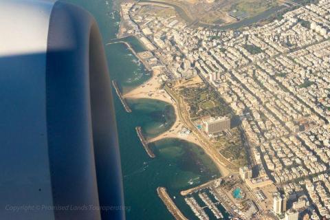 Tel Aviv vanuit het vliegtuig